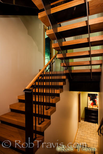 Downstairs Stairway